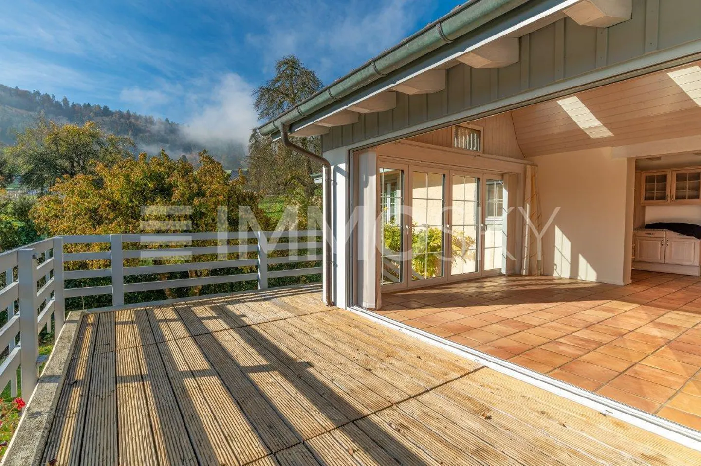 400m² de surface utile - jardin de plus de 900m² - ici vous pouvez être créatif ! - Photo 1 sur 5