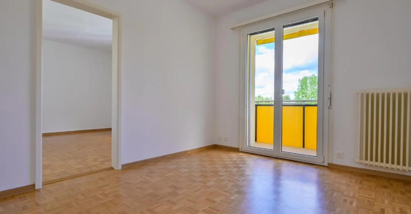 Ihr zukünftiges Zuhause: wunderschöne 6-Zimmer-Wohnung mit schönen Volumen - Foto 1 von 4