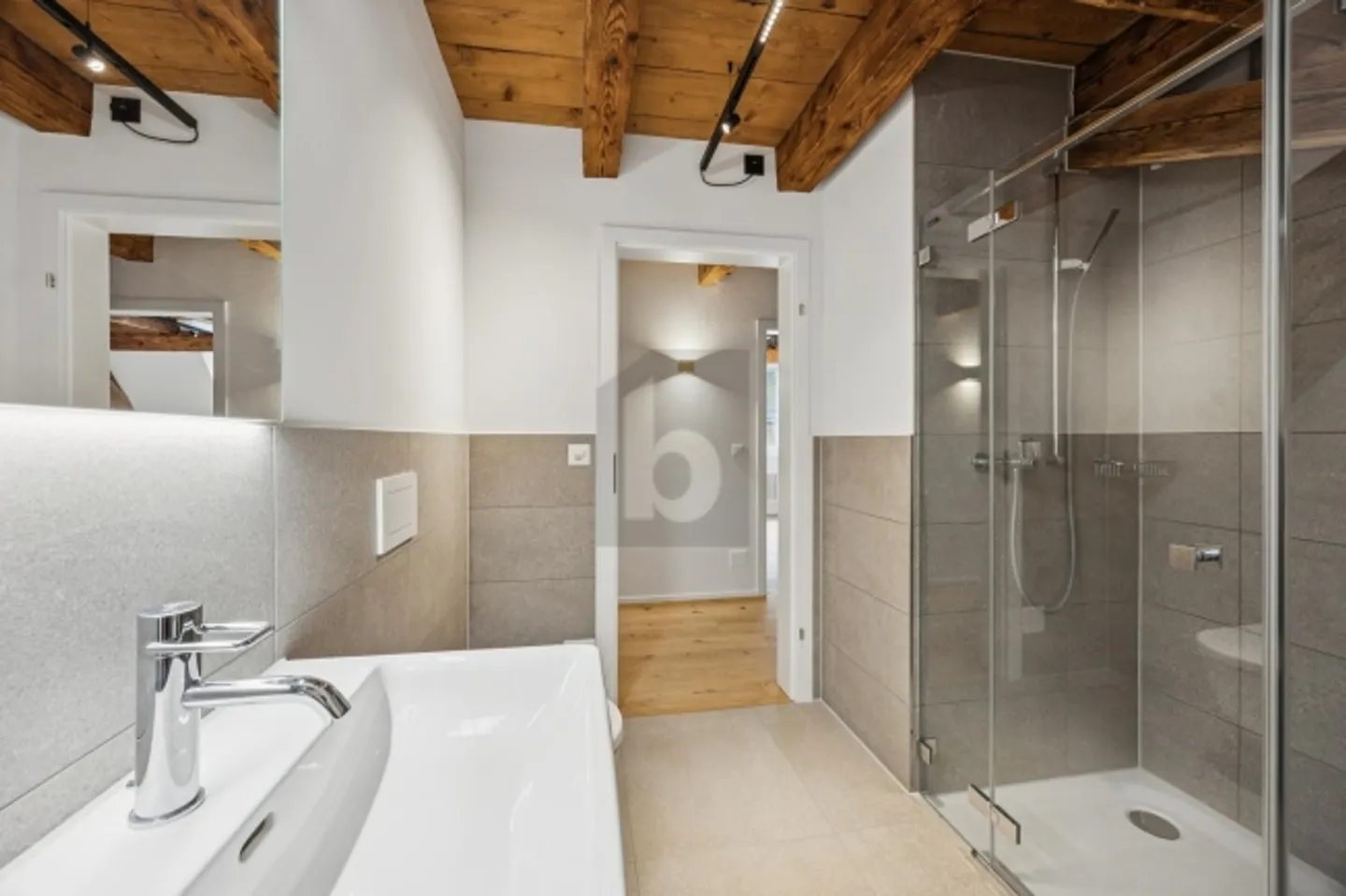 "STANDARD LE PLUS MODERNE, HISTORIQUE, MEILLEURE SITUATION" - Photo 2 sur 6