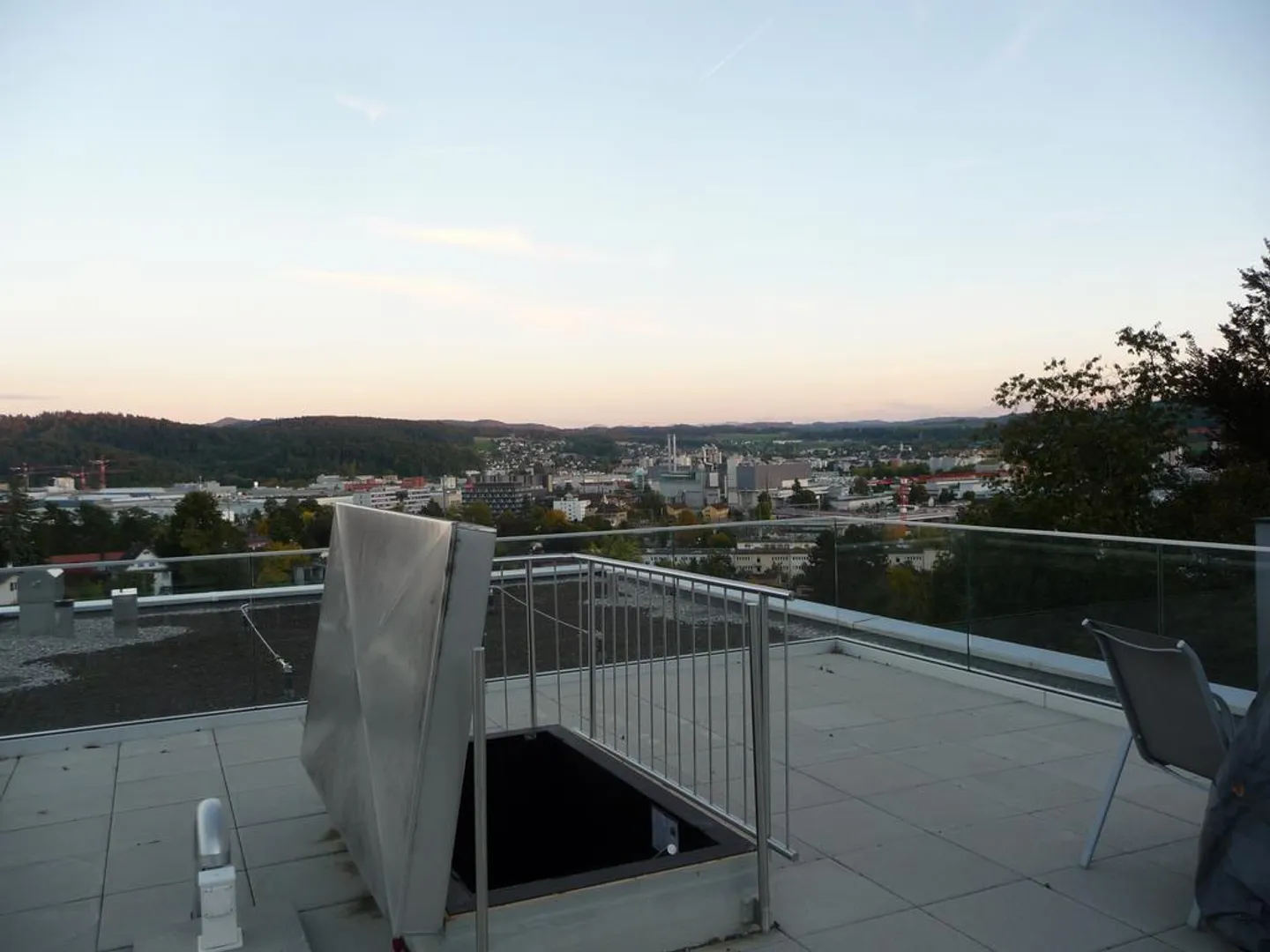 5.5-Zimmer-Maisonettewohnung mit Dachterrasse - Foto 2 von 12