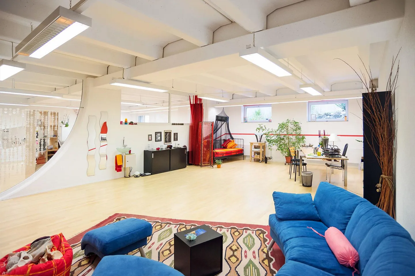 Praxis / Büro / Atelier - Foto 1 von 10