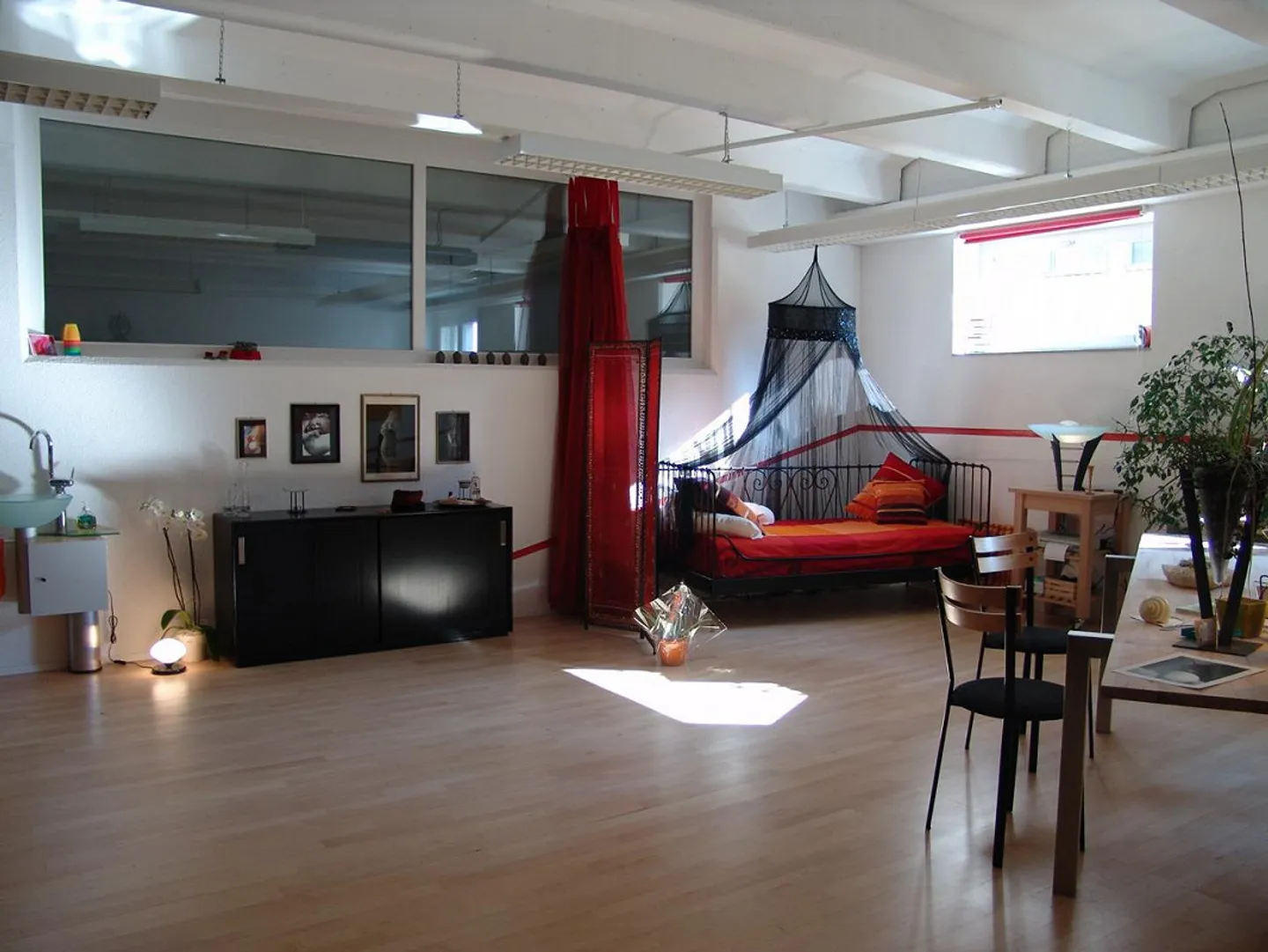 Praxis / Büro / Atelier - Foto 2 von 10