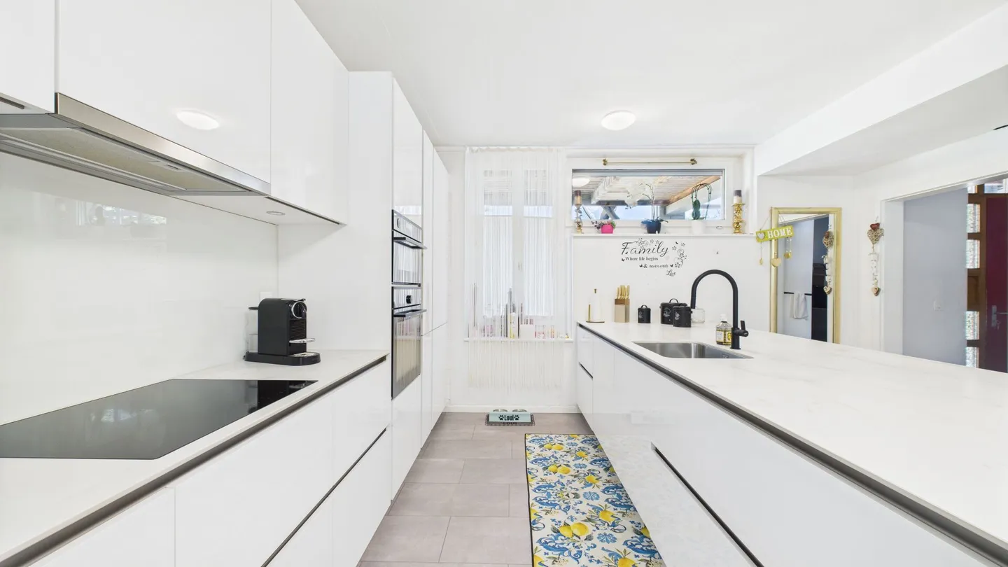 Familial, lumineux et moderne - appartement de jardin élégant. - Photo 6 sur 23