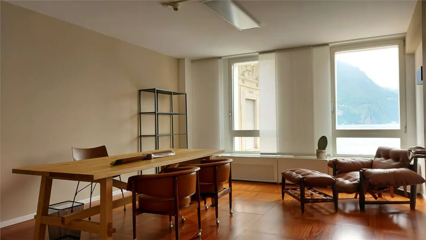 Prestigious office for rent in Lugano - Photo 2 of 13