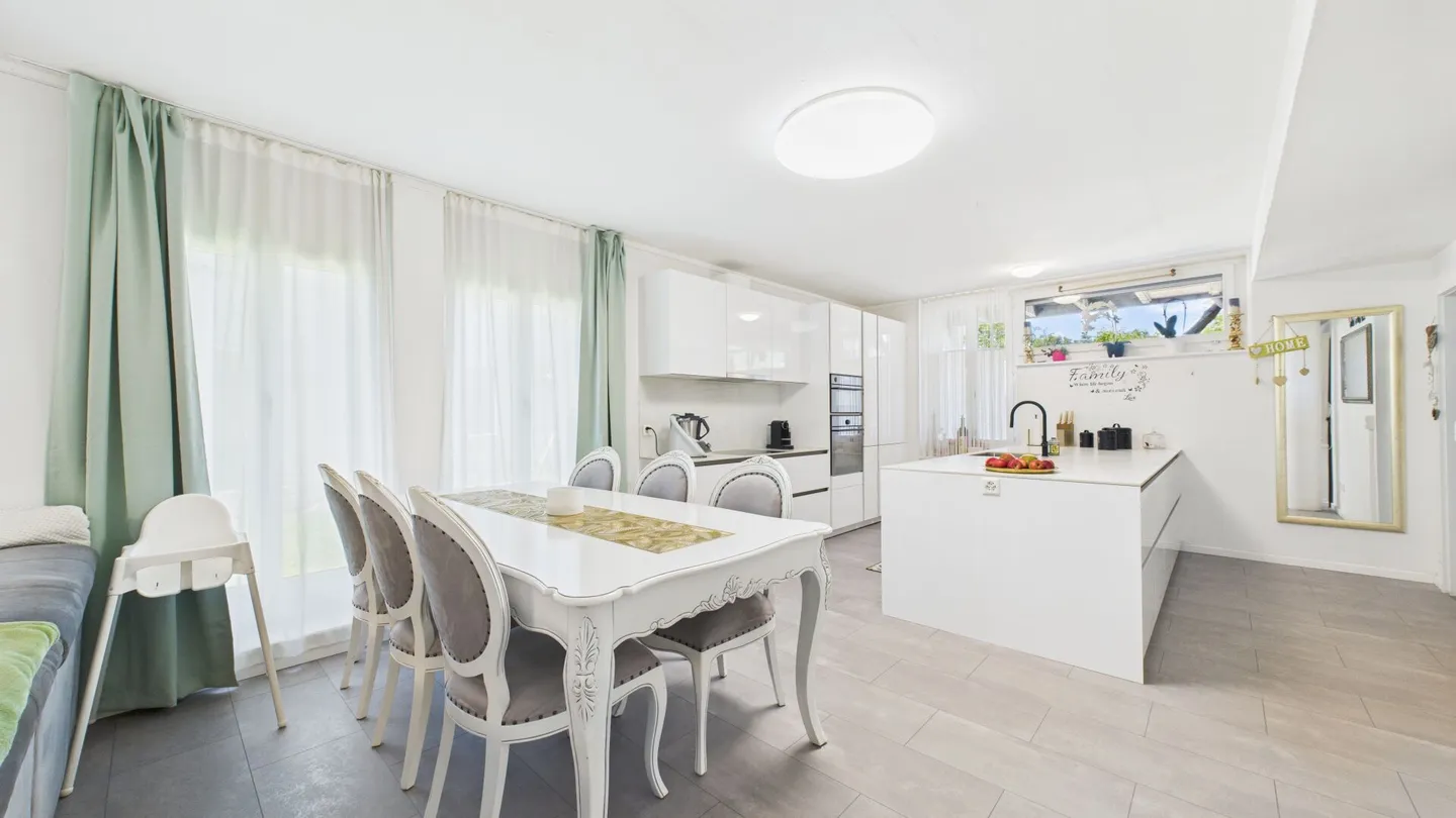 Familial, lumineux et moderne - appartement de jardin élégant. - Photo 9 sur 23