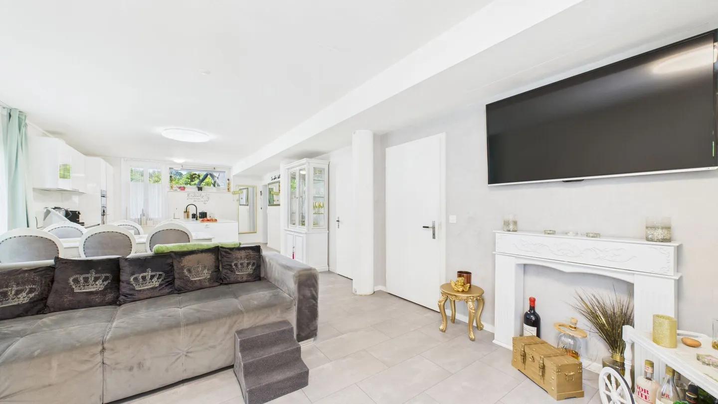 Familial, lumineux et moderne - appartement de jardin élégant. - Photo 11 sur 23