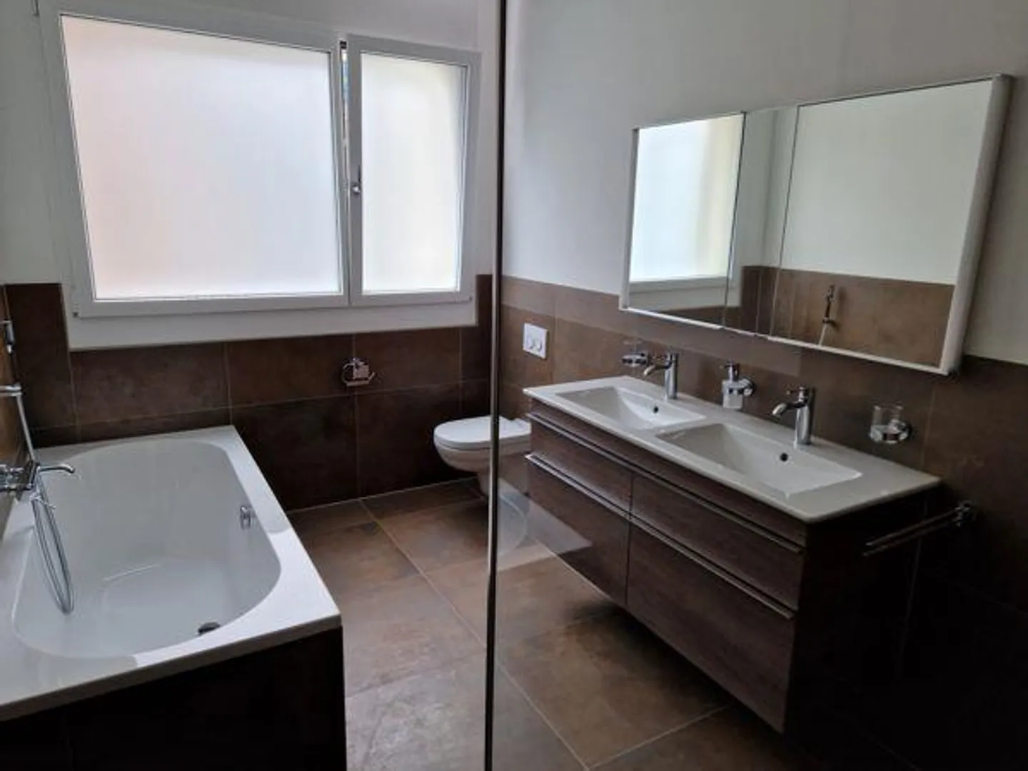 Nuovo appartamento di 4,5 stanze con vista sul lago e sulle montagne - Foto 6 di 14