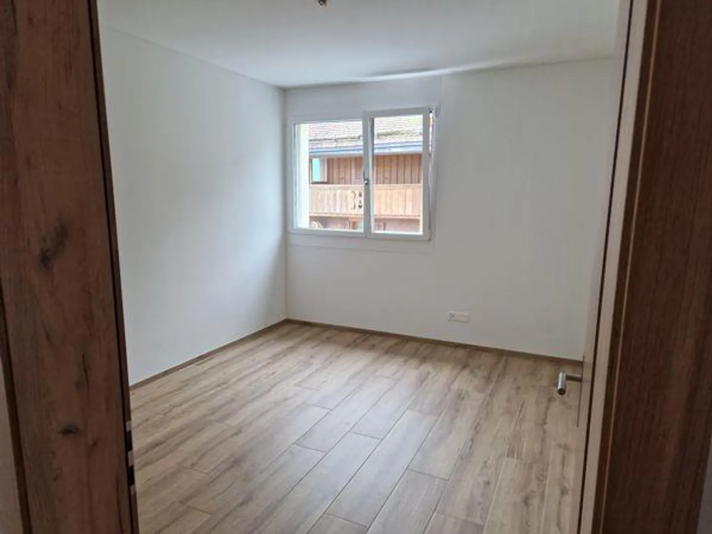 Nuovo appartamento di 4,5 stanze con vista sul lago e sulle montagne - Foto 11 di 14