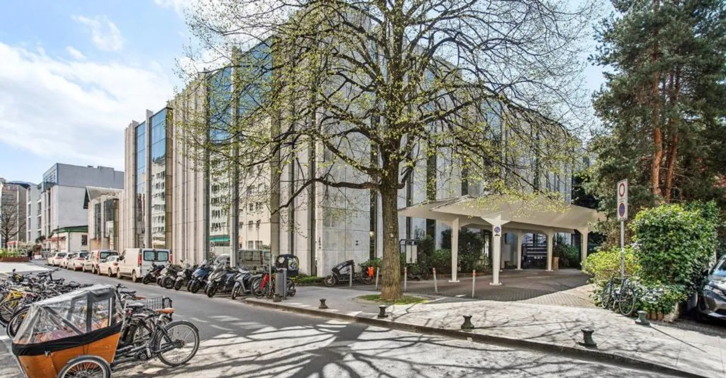 Office spaces for rent in the Acacias area in Geneva - Photo 1 of 11