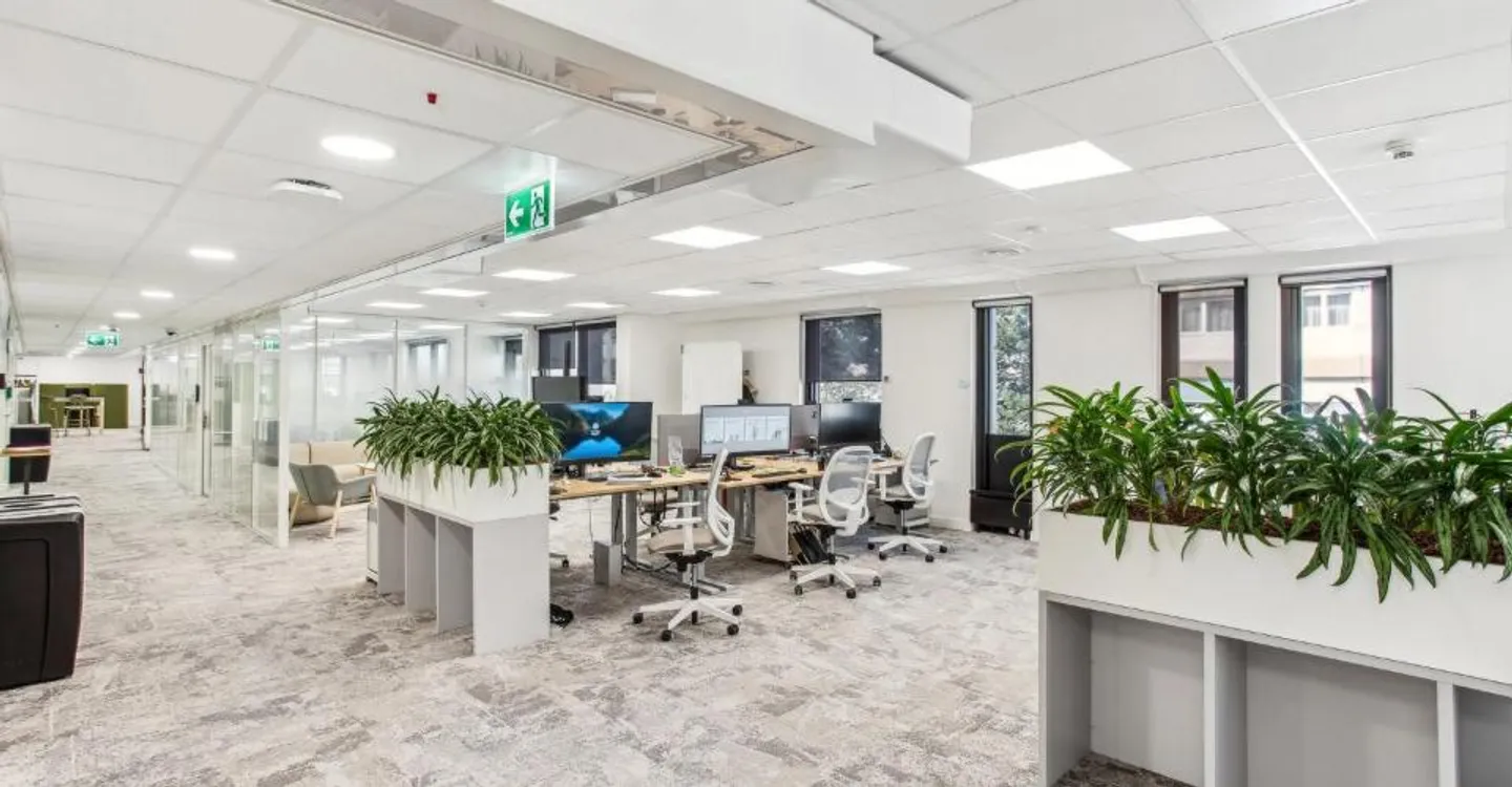 Office spaces for rent in the Acacias area in Geneva - Photo 3 of 11