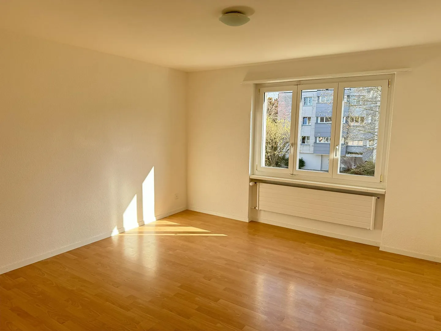 Familienfreundliche 4 Zimmerwohnung - Photo 2 of 10