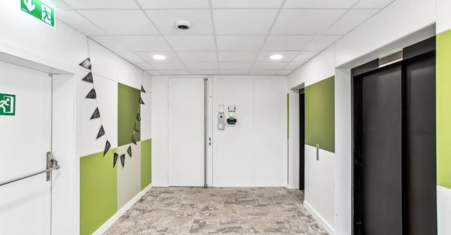 Office spaces for rent in the Acacias area in Geneva - Photo 8 of 11
