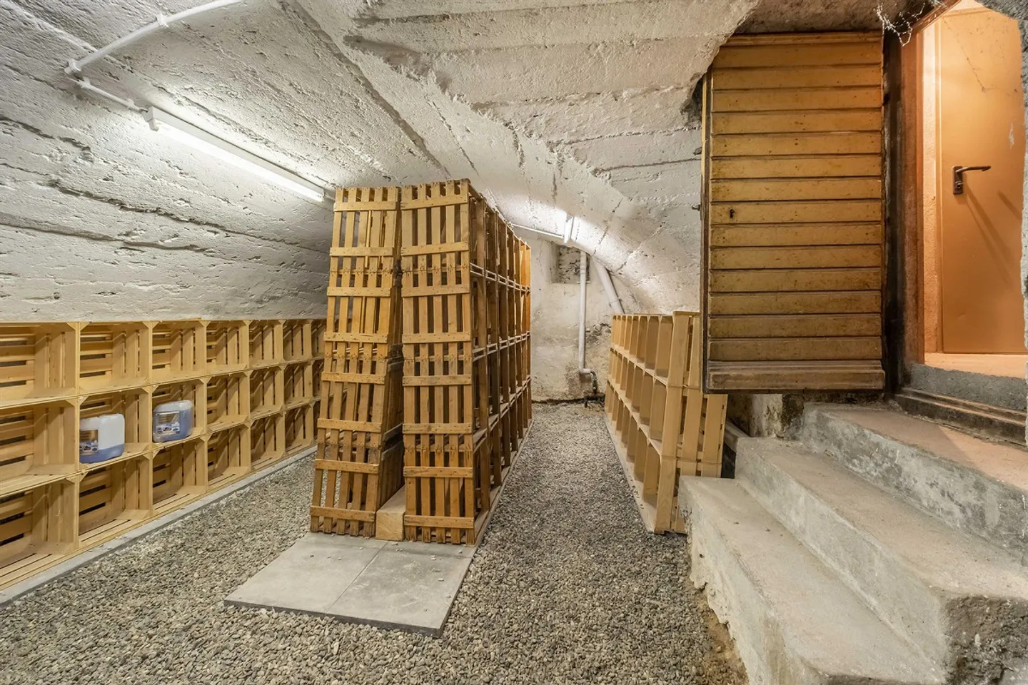 Historisches Haus mit Potenzial - Foto 8 von 9