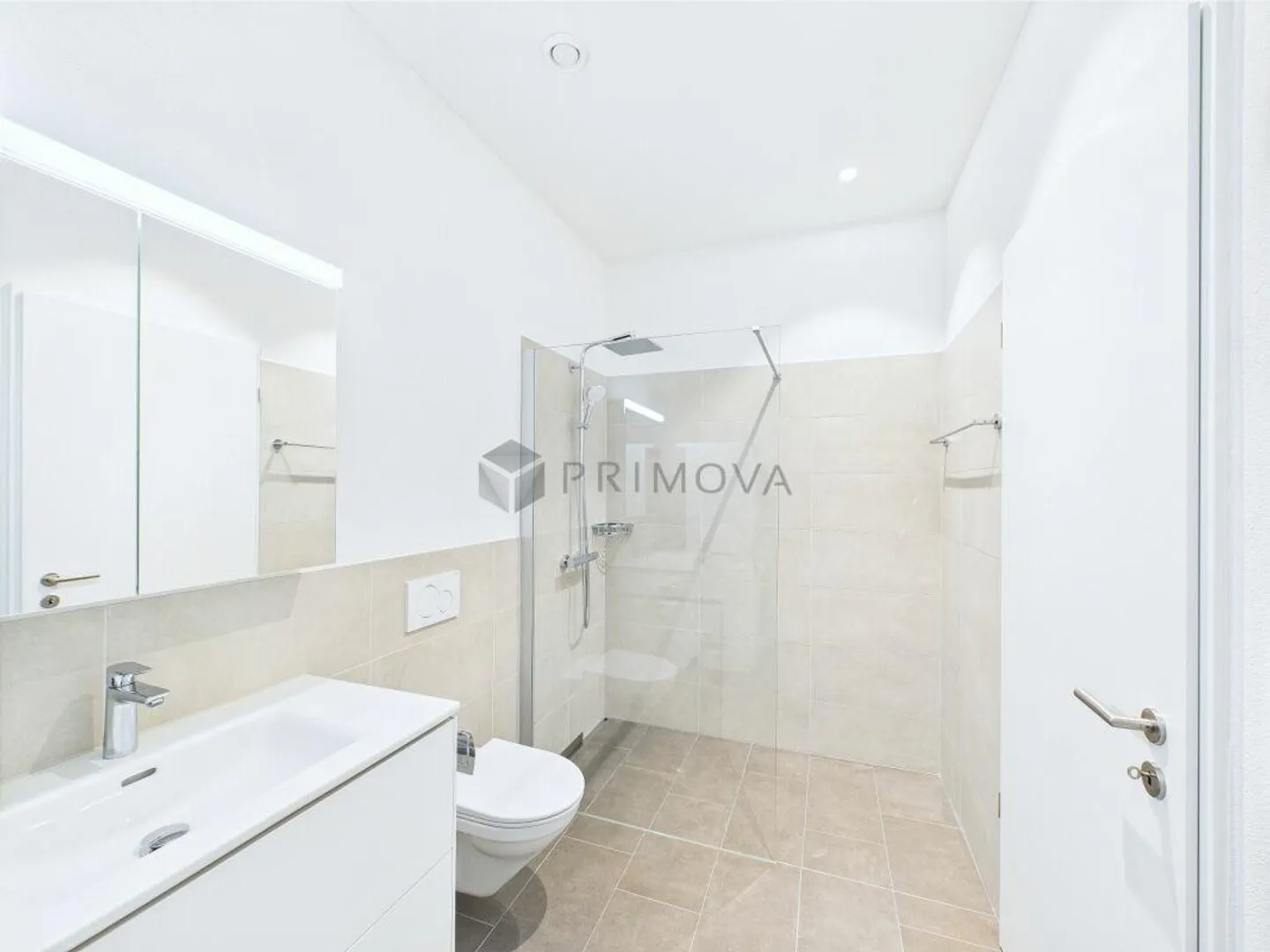 Bien visible, utilisable de manière flexible - Votre espace commercial avec vitrines... - Photo 9 sur 10