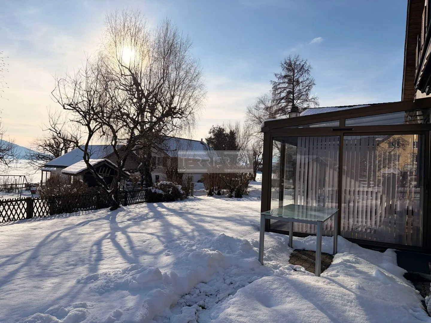 Charmante maison individuelle de 4.5 pièces dans quartier résidentiel - Photo 2 sur 13