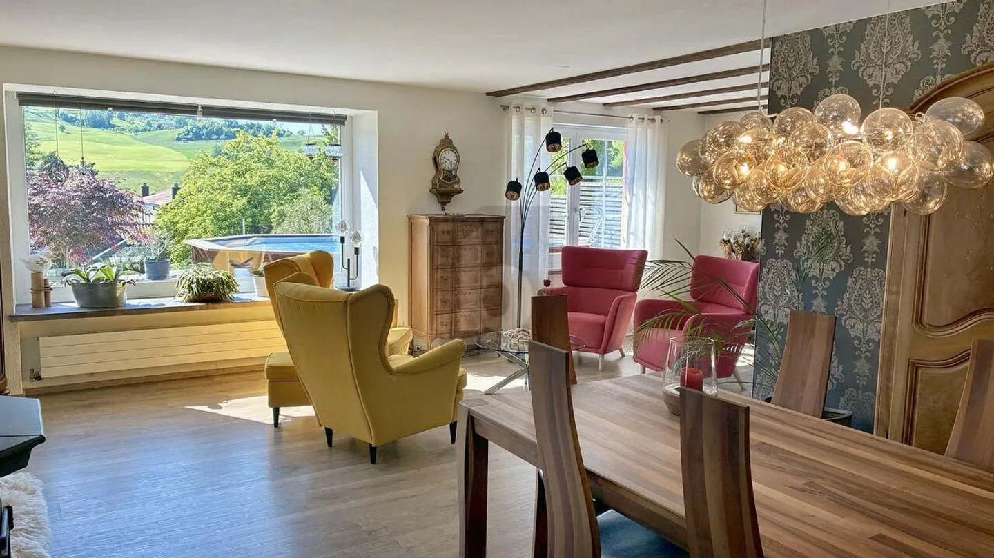 GROSSZÜGIG MIT SAUNA, POOL UND GARTEN - Foto 4 von 6