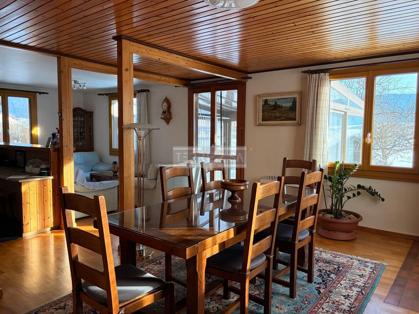 Charmante maison individuelle de 4.5 pièces dans quartier résidentiel - Photo 5 sur 13