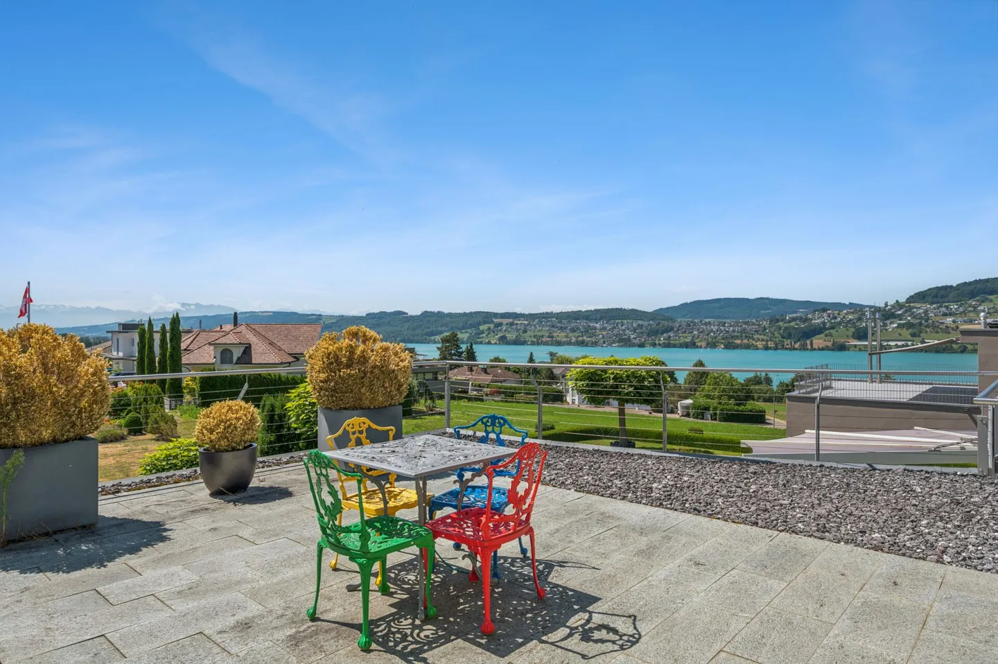 Villa d'architecte avec piscine intérieure et vue sur le lac - Photo 10 sur 11