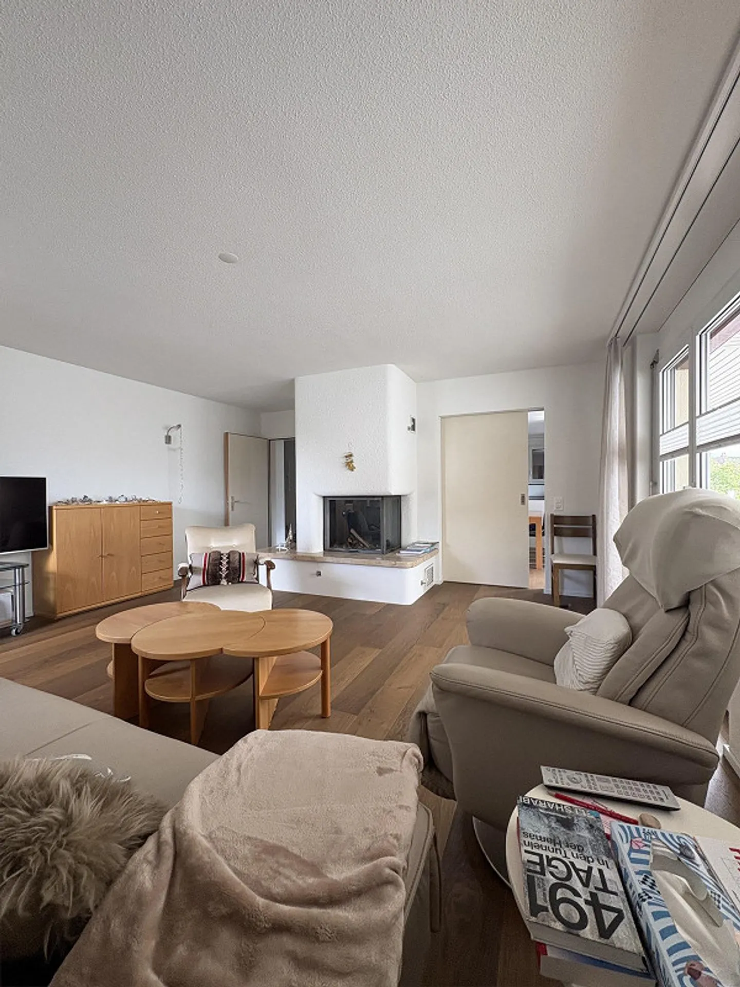 Einfamilienhaus mit Einliegerwohnung, Doppel- und WoMo Garage - Photo 6 sur 22