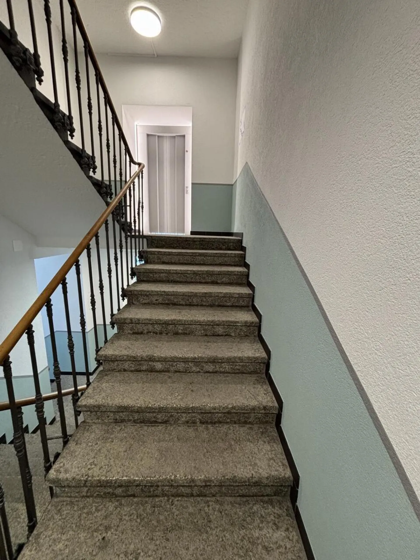 Appartement spacieux en centre-ville - Photo 8 sur 10