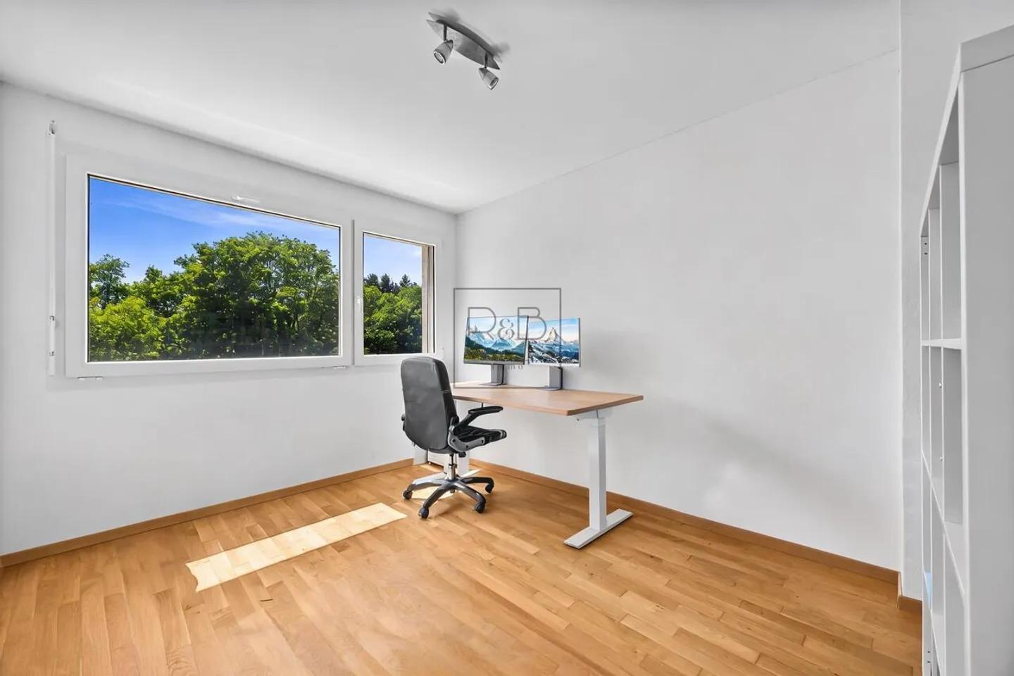 Duplex lumineux 4,5 pièces à Belfaux – Calme, espace et qualité de vie - Photo 6 of 10