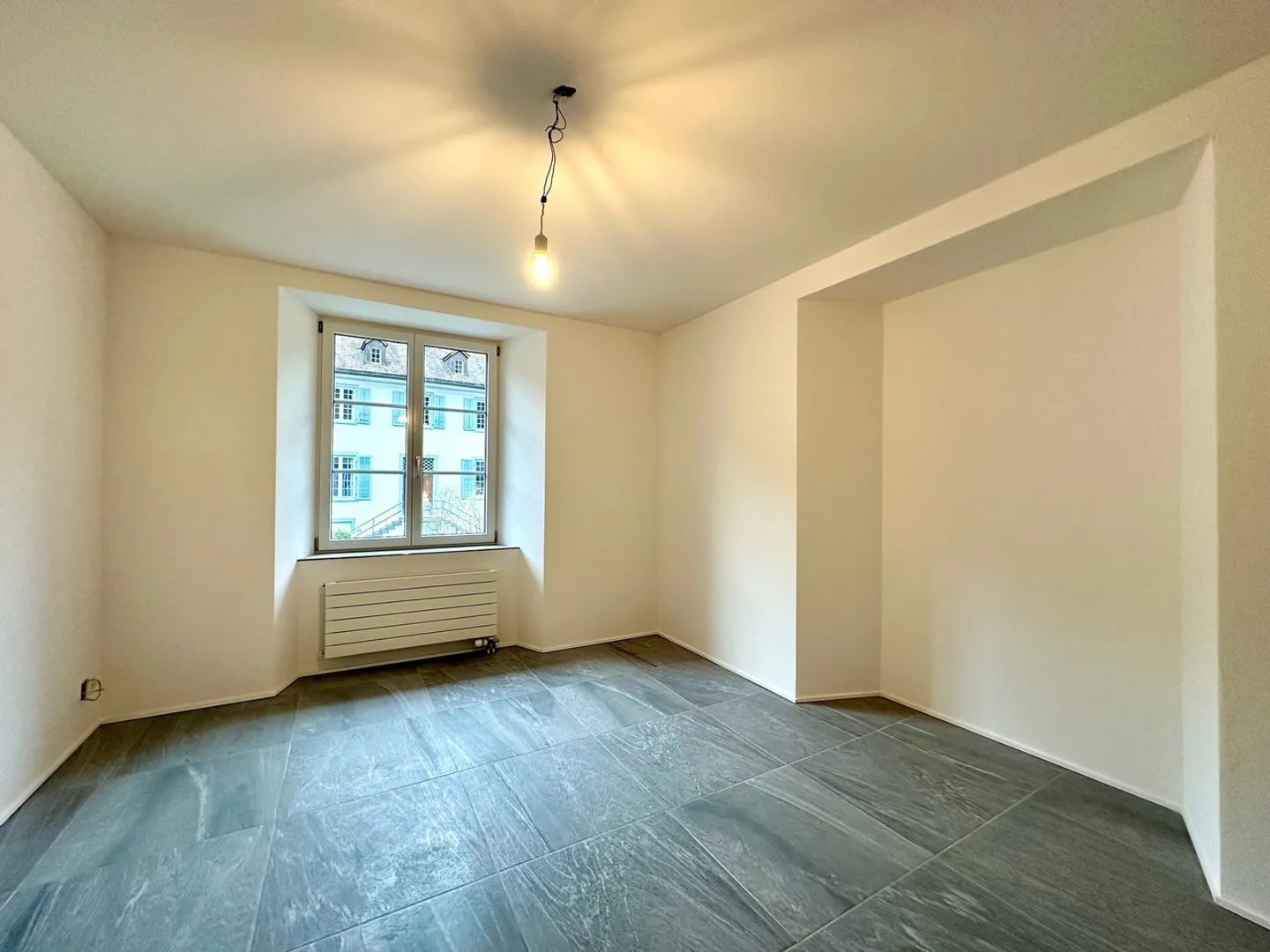 Charmante 2.5-Zimmer Wohnung - Foto 5 von 6