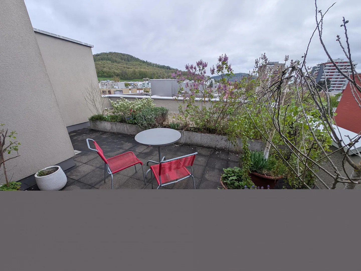 Maisonette spacieuse avec terrasse - Photo 7 sur 11