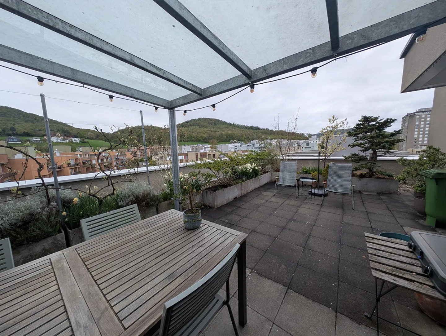 Maisonette spacieuse avec terrasse - Photo 10 sur 11