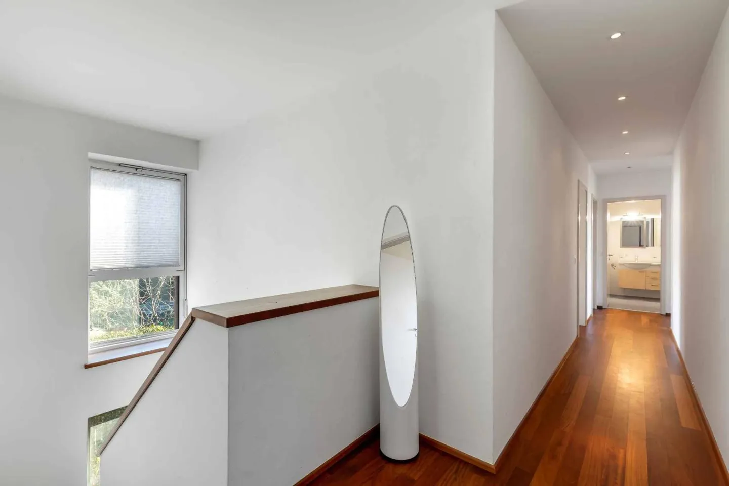 Magnifique villa en rangée dans un quartier résidentiel calme et sûr ! - Photo 4 sur 10
