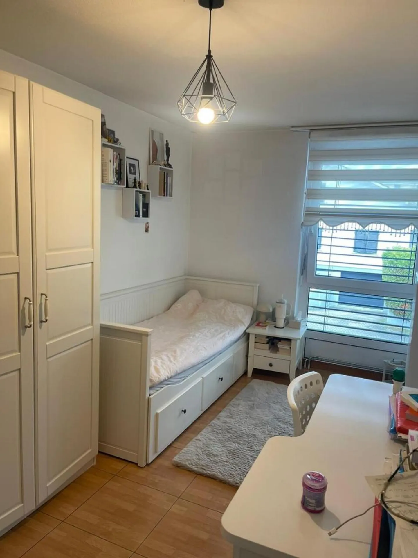 Warm welcome for this 4.5 room apartment in perfect condition - Photo 9 of 13
