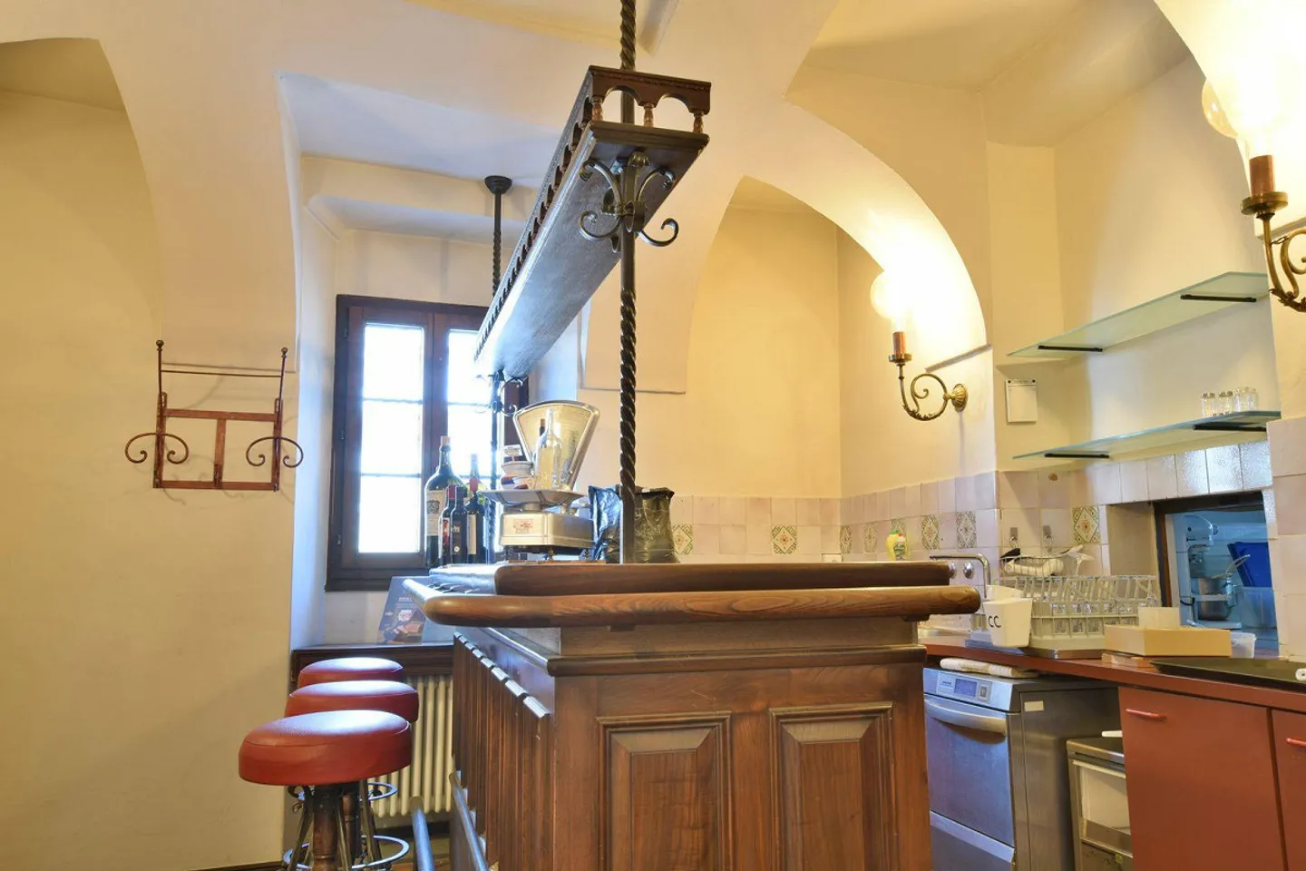 Charming Traditional Restaurant 'Antica Osteria' - Photo 2 of 8
