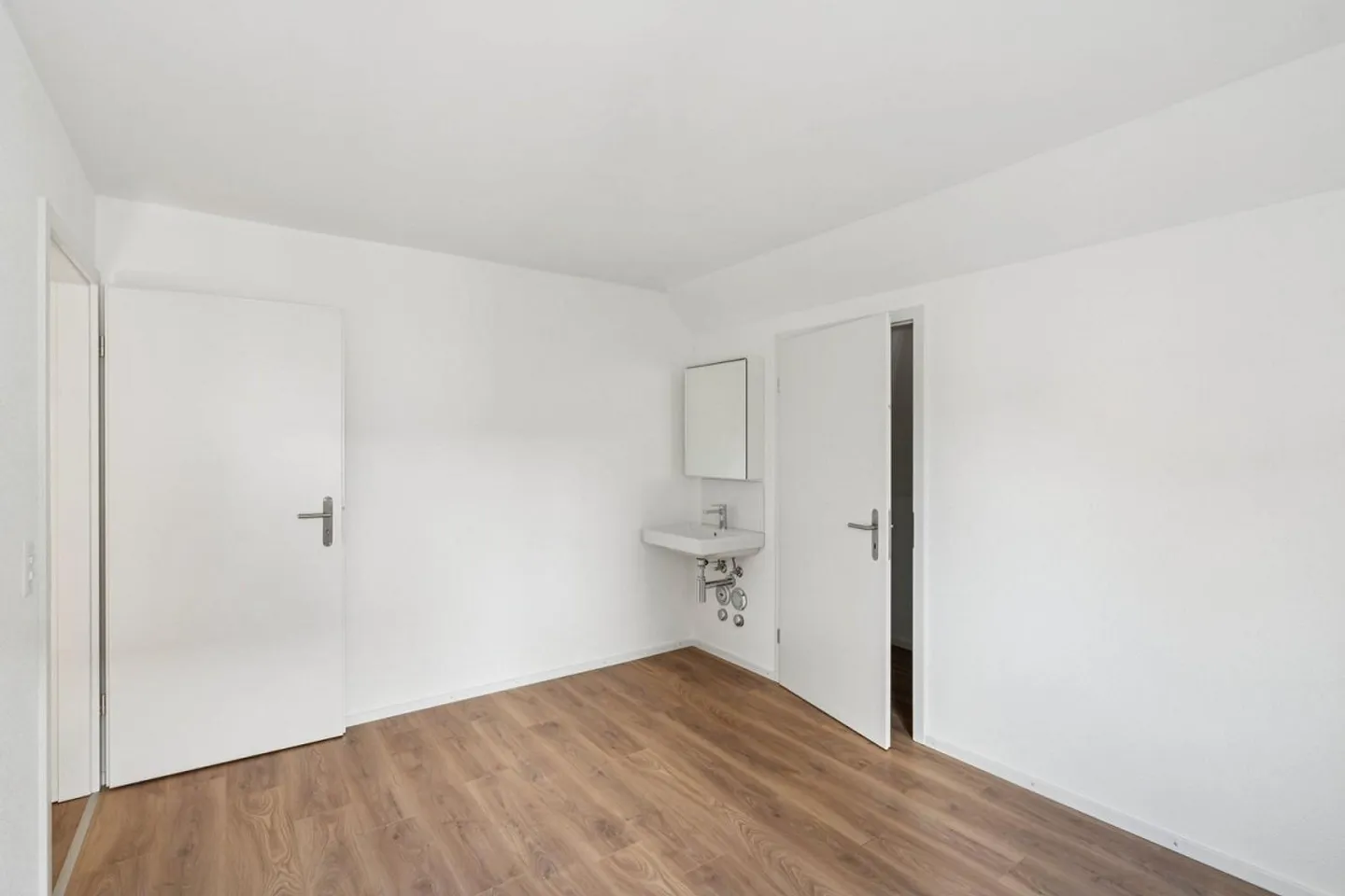 Wohnen auf höchstem Niveau  Traumhafte 4.5-Zimmer-Maisonette nach T... - Foto 1 di 11