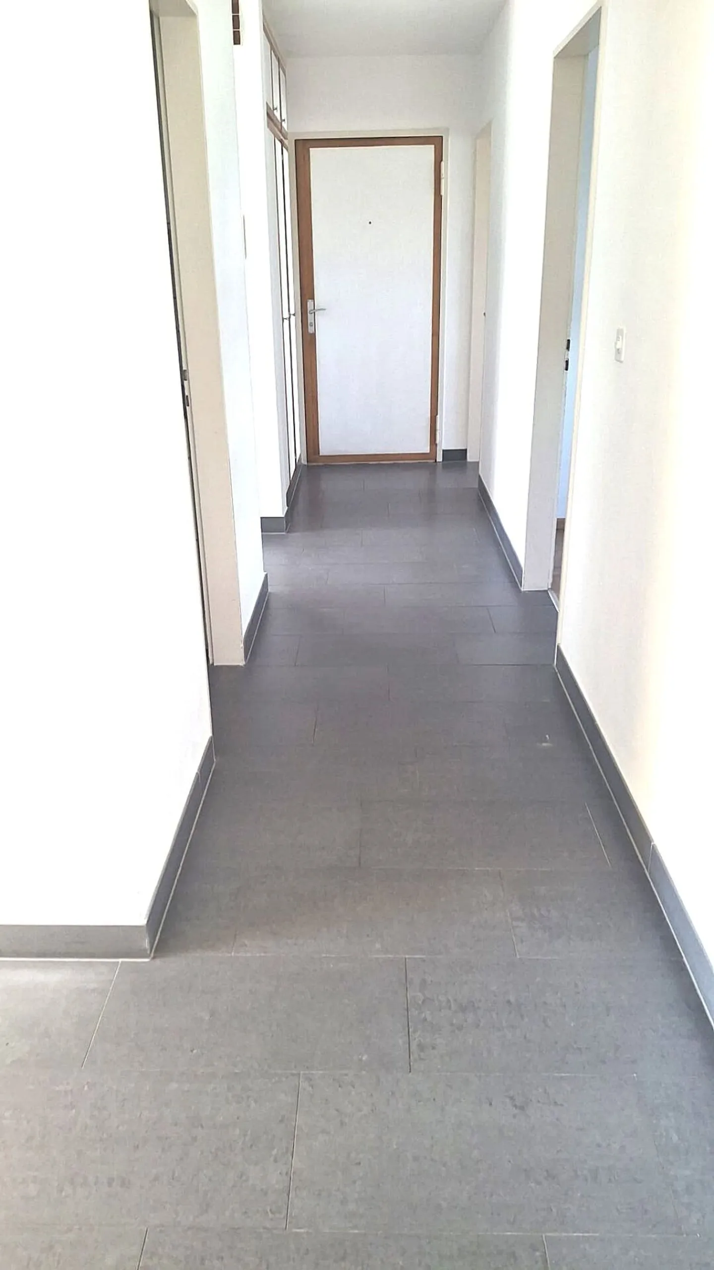 Charmante Wohnung mit Balkonen - Foto 3 von 11