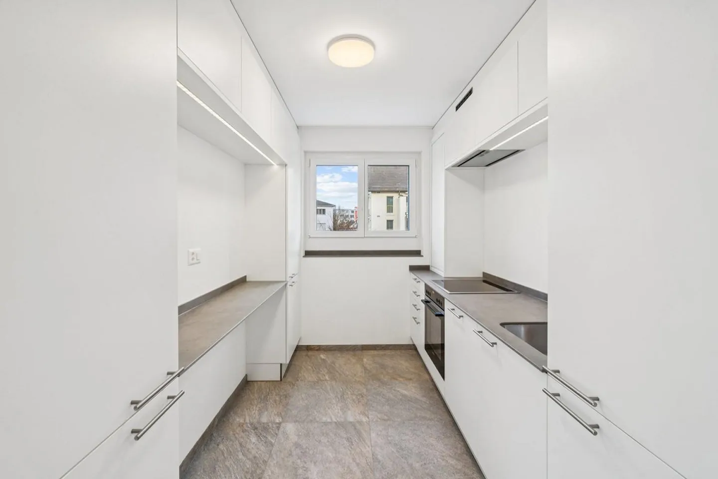 Wohnen auf höchstem Niveau  Traumhafte 4.5-Zimmer-Maisonette nach T... - Foto 10 di 11