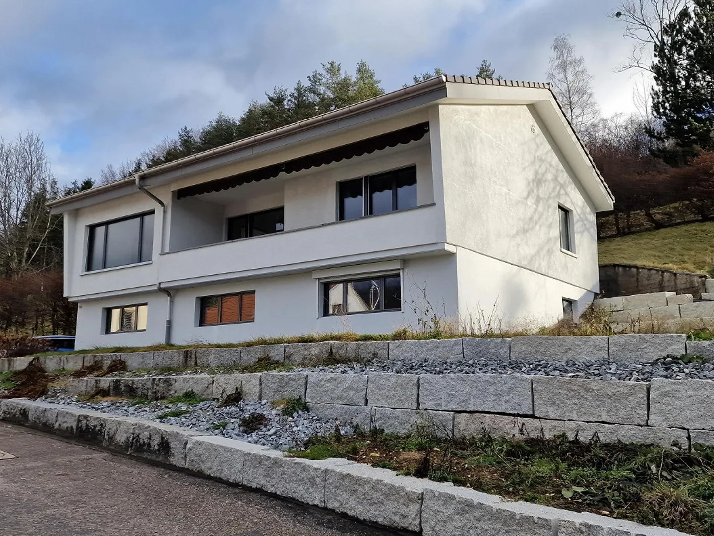 Maison individuelle de 5,5 pièces avec jardin - Photo 1 sur 1