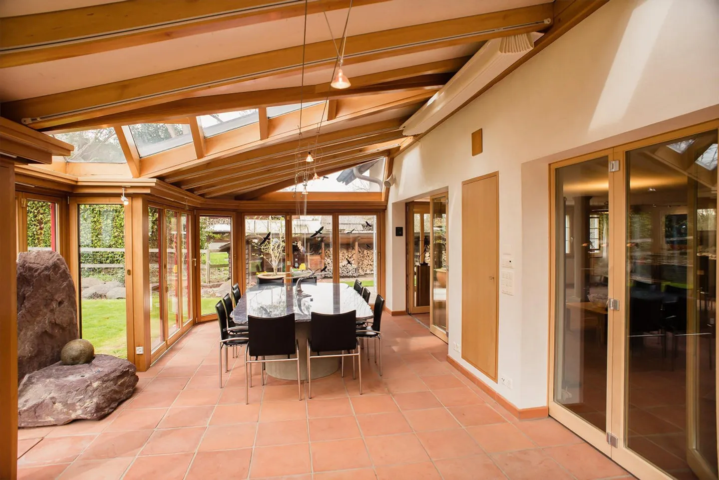 Country villa with wellness oasis and park area - Photo 3 of 13