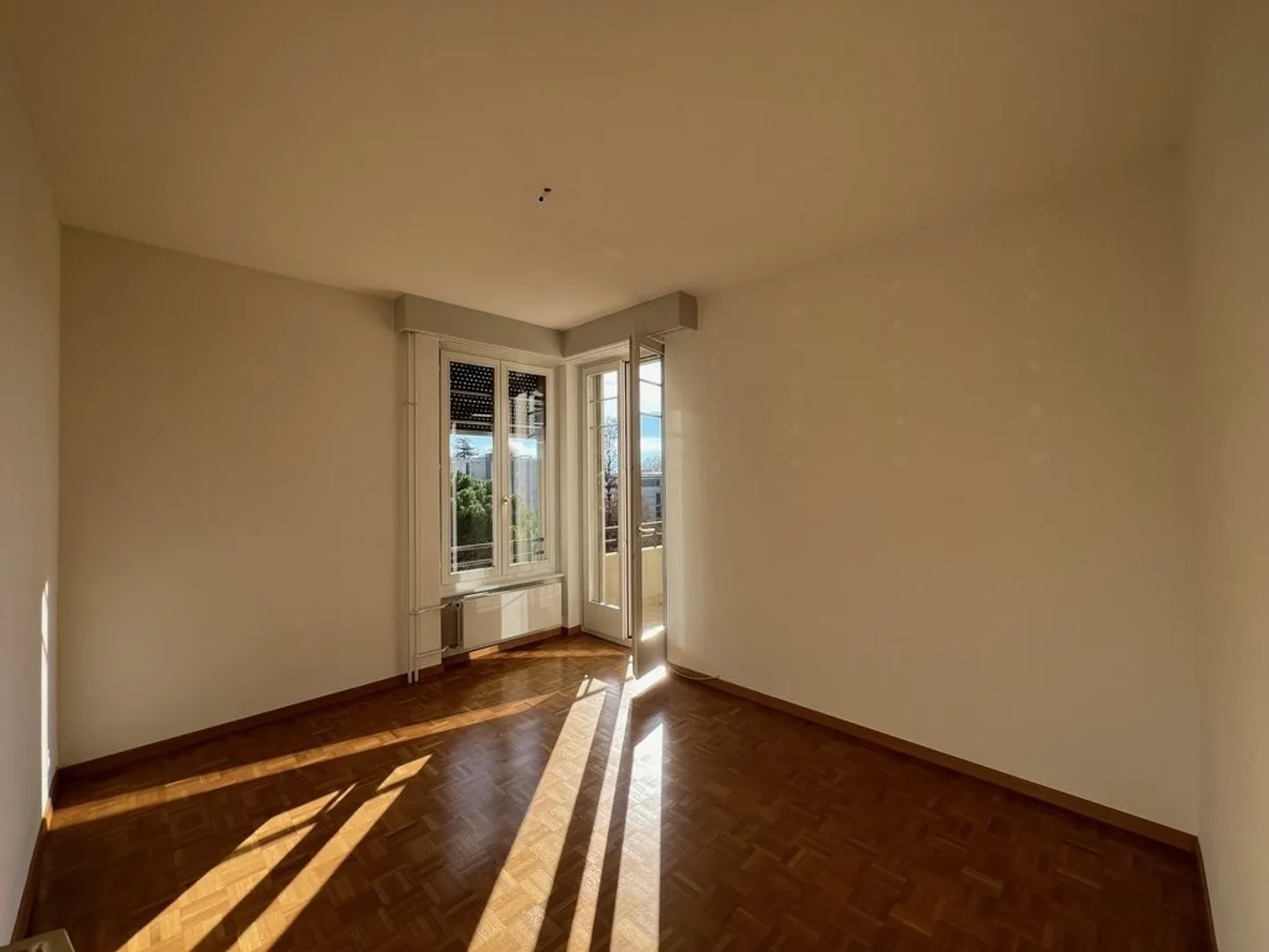 Your haven of peace just steps from the lake - Photo 5 of 11