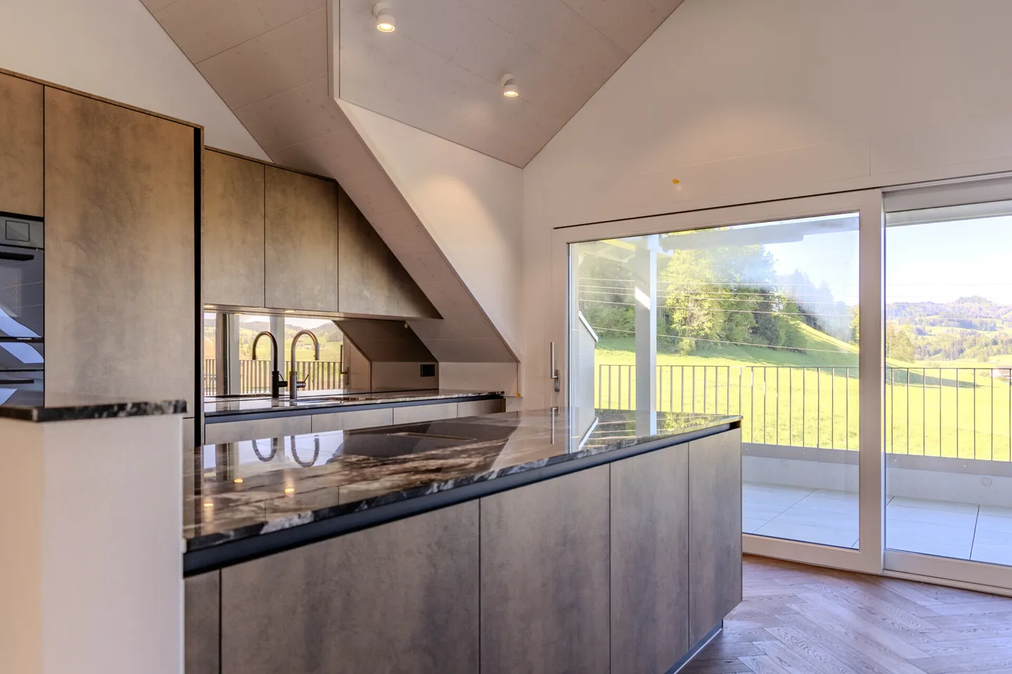 Penthouse exclusif avec terrasse - Photo 4 sur 11