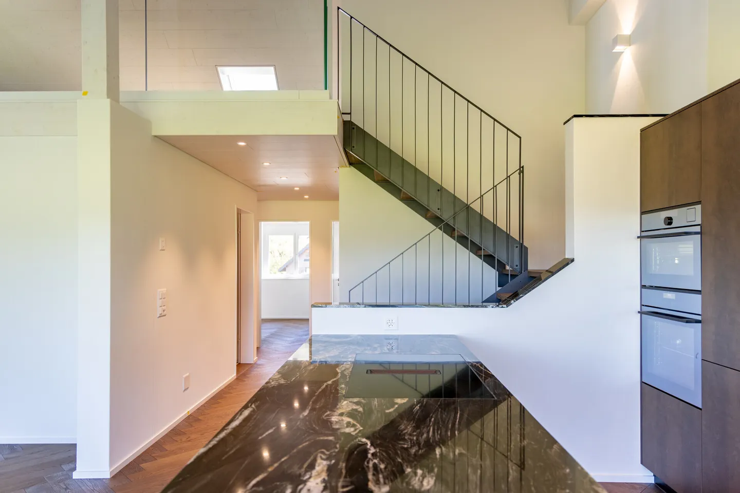 Penthouse exclusif avec terrasse - Photo 6 sur 11