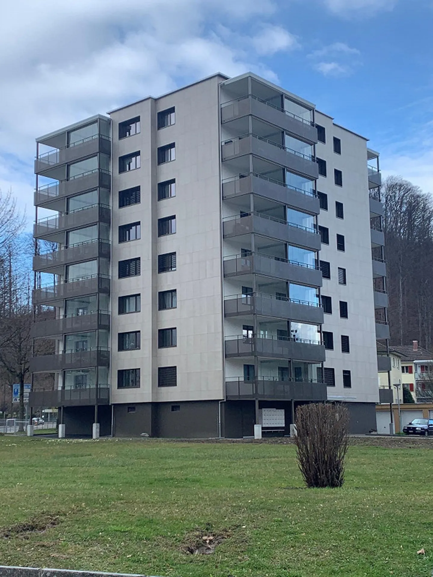 Vivere in città vicino al lago - Foto 5 di 9
