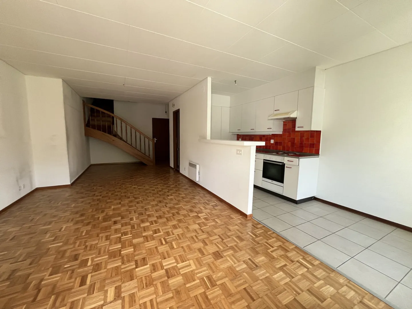 Charming Duplex Apartment - Photo 2 of 8