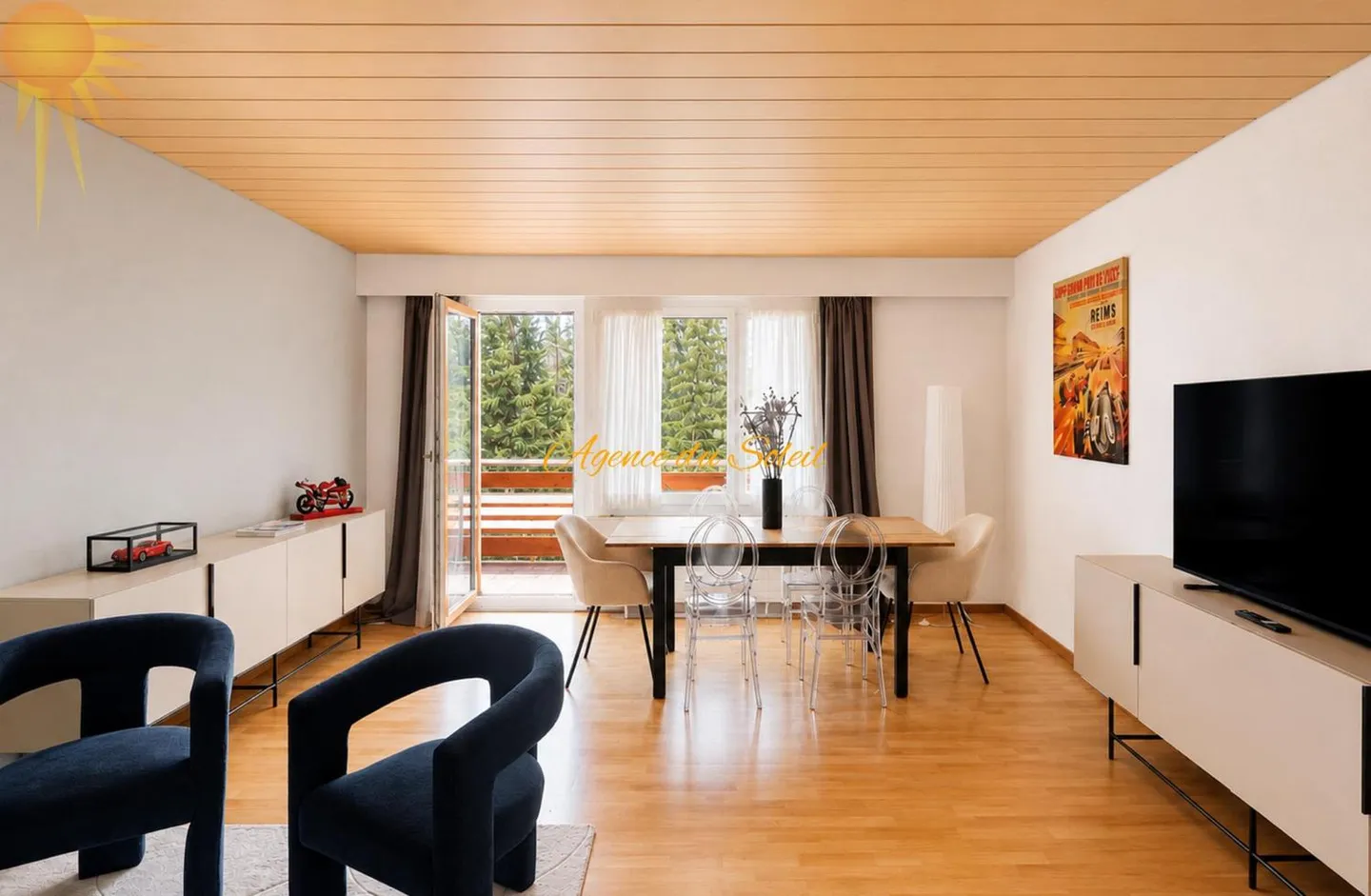 Zu vermieten (Wintersaison) dieses gemütliche und geräumige Studio im Zentrum von Crans! - Foto 3 von 13