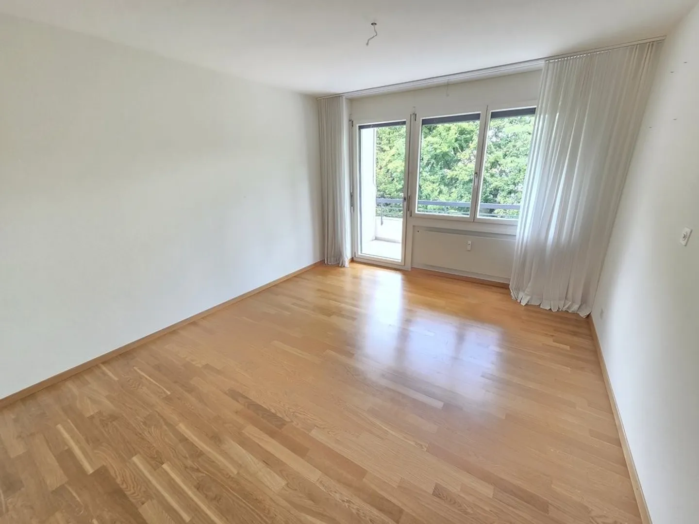 Spacious 3.5-room apartment in a magnificent property - Photo 10 of 12