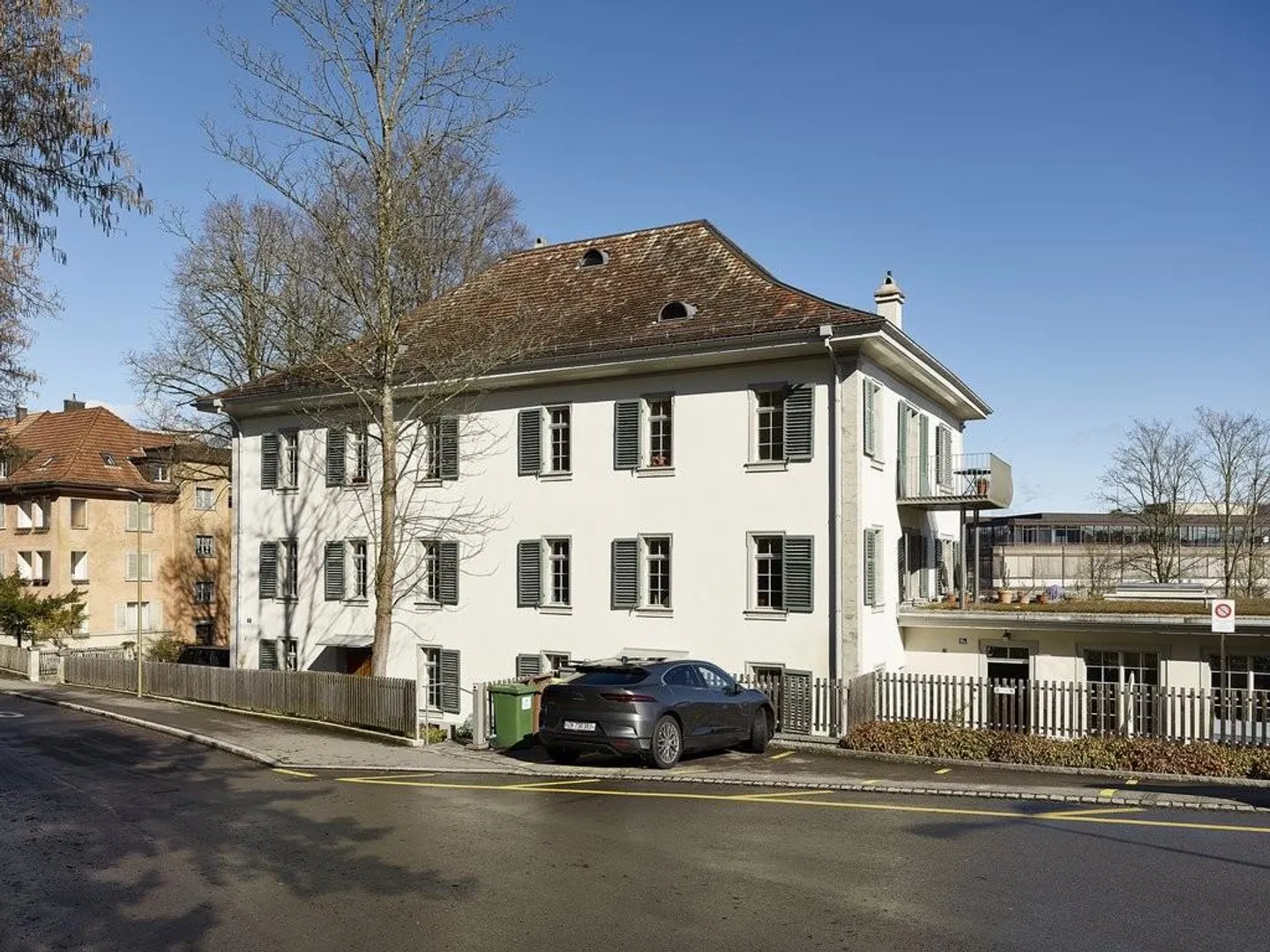 Stilvoll wohnen - moderner Altbau mit einzigartigem Charakter - Foto 1 di 8