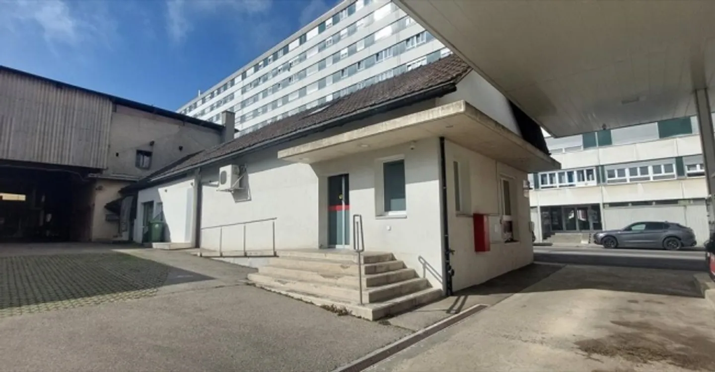 Office space for rent - Photo 5 of 7