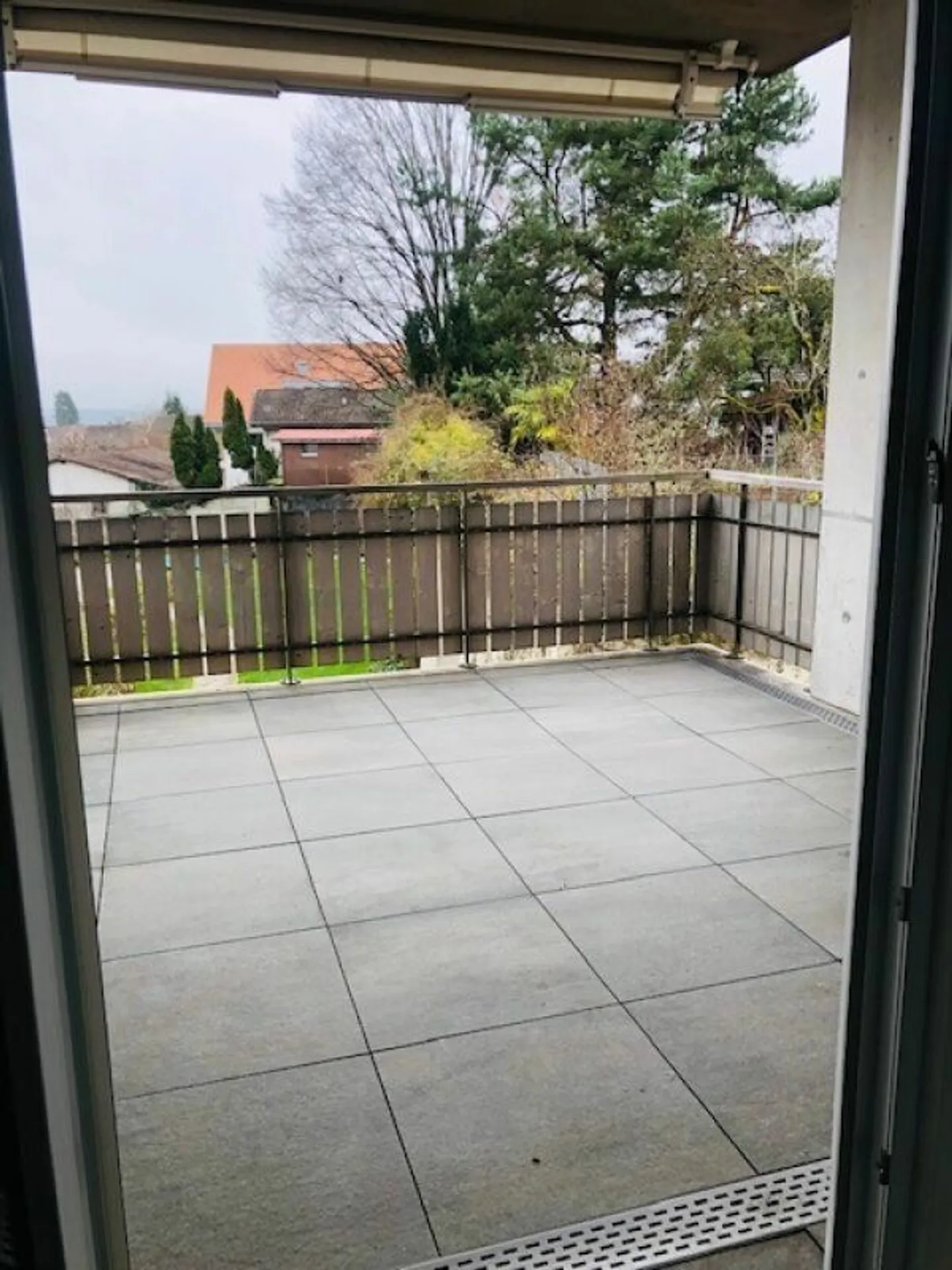 Appartement de 4.5 pièces de 156m2 avec galerie, comme neuf et spacieux - Photo 15 sur 21