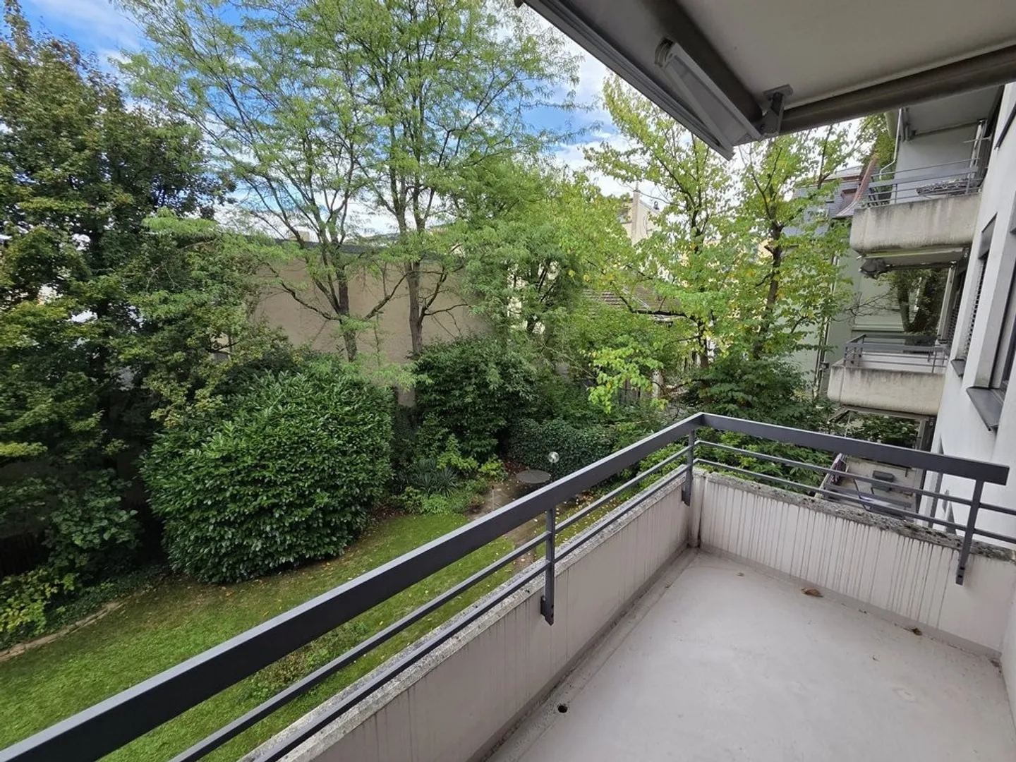 Spacious 3.5-room apartment in a magnificent property - Photo 12 of 12