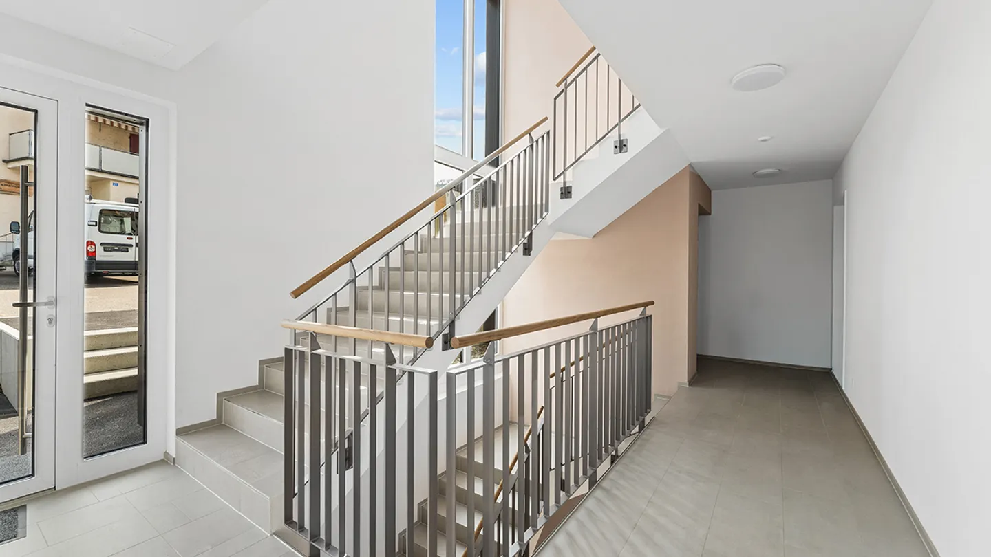 4½-Room Maisonette Apartment with Atelier in Ettingen - Photo 14 of 25