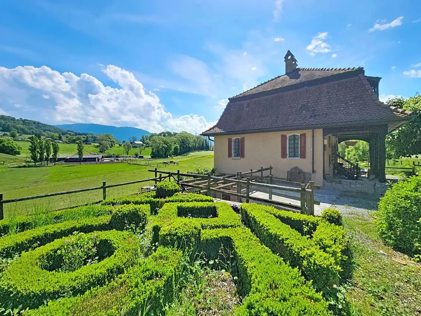 Charmantes Herrenhaus aus dem 18. Jahrhundert - Foto 4 von 13
