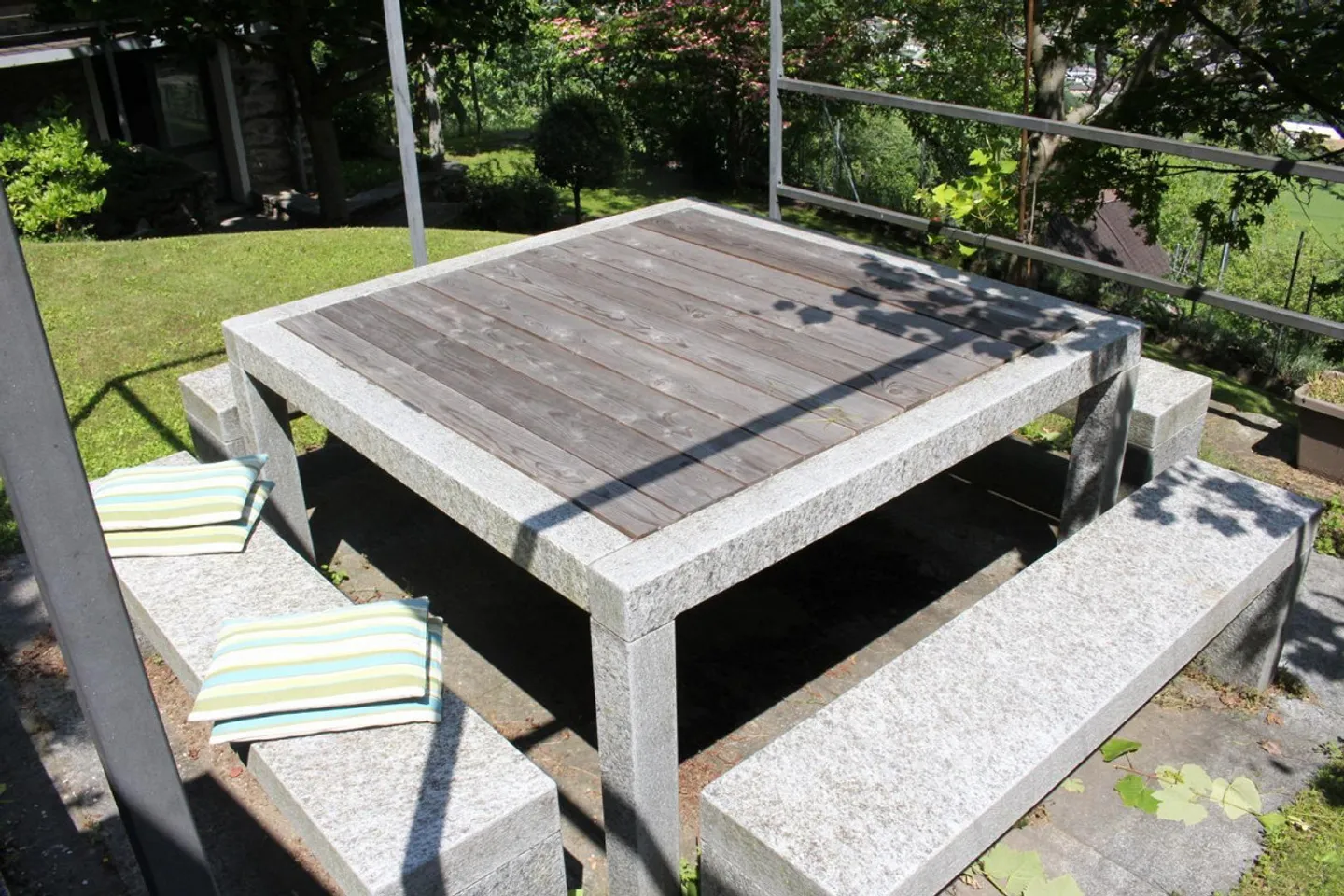 Maison rustique de 3 pièces avec pergola et grand jardin - Photo 10 sur 11